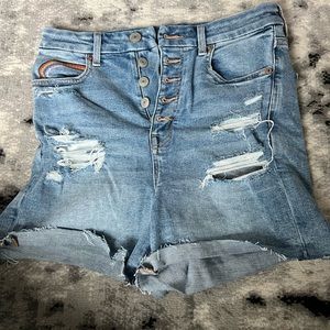 American eagle high wasted short (NEW)